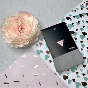 GUESS’ Hosiery (Sparkly Silver/Grey)